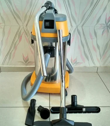 Wet And Dry Vacuum Cleaner